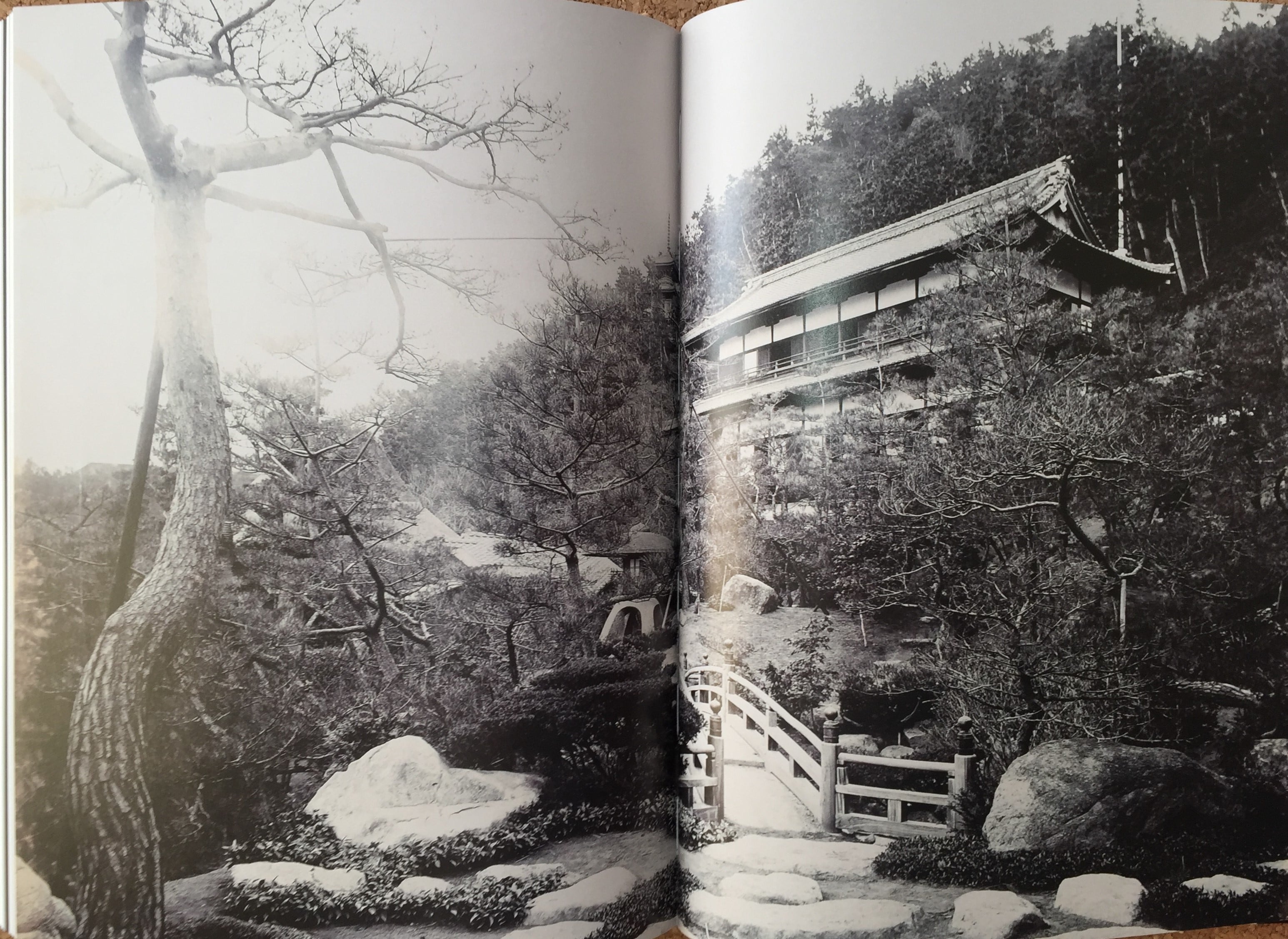 よみがえる川崎美術館－川崎正蔵が守り伝えた美への招待－」公式図録