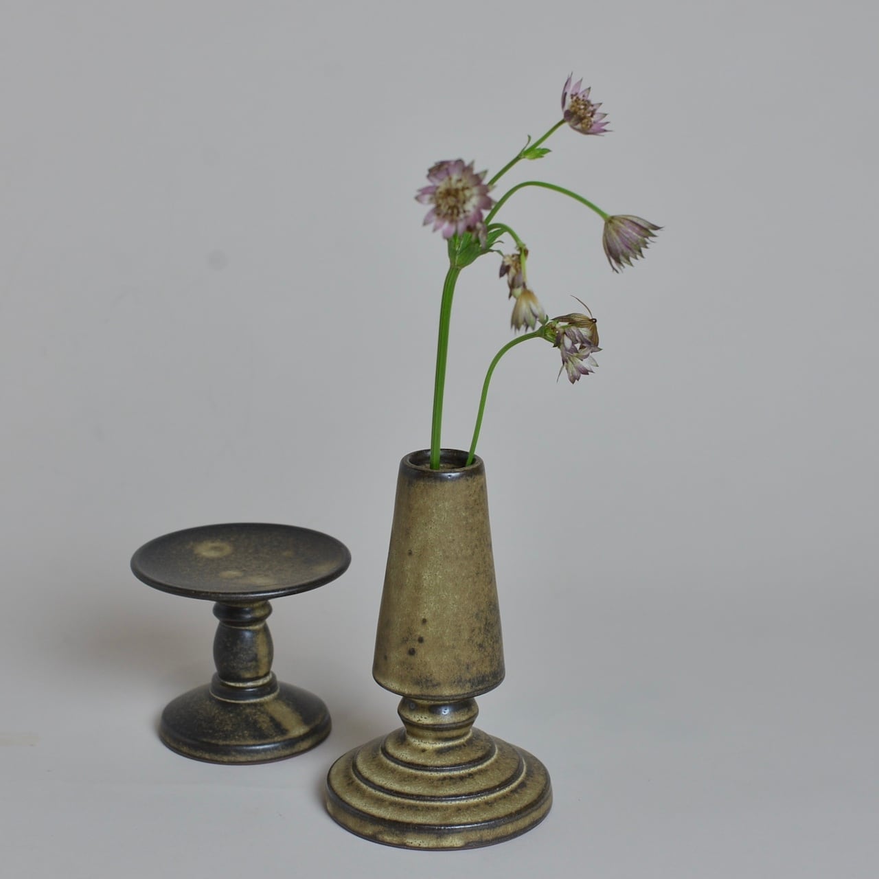 rpm / フラワーベース こげ茶【A】〈陶器 / 花瓶 / 一輪挿し / ドライ