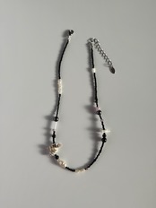 Black×Shell beads necklace［BZN45］