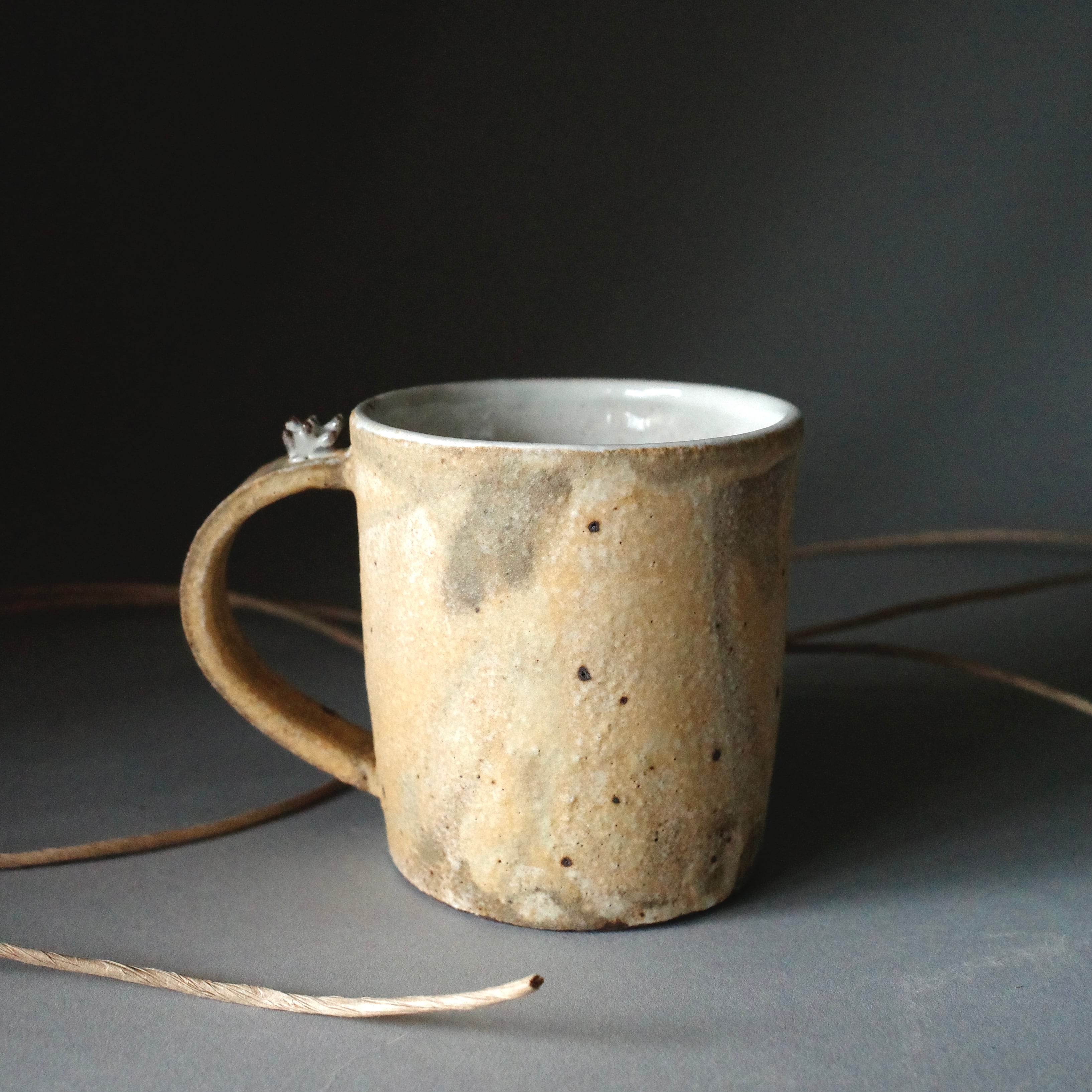 58. マグカップ 草 トゲトゲ | ceramic artist Tamako Ito 伊藤珠子の店