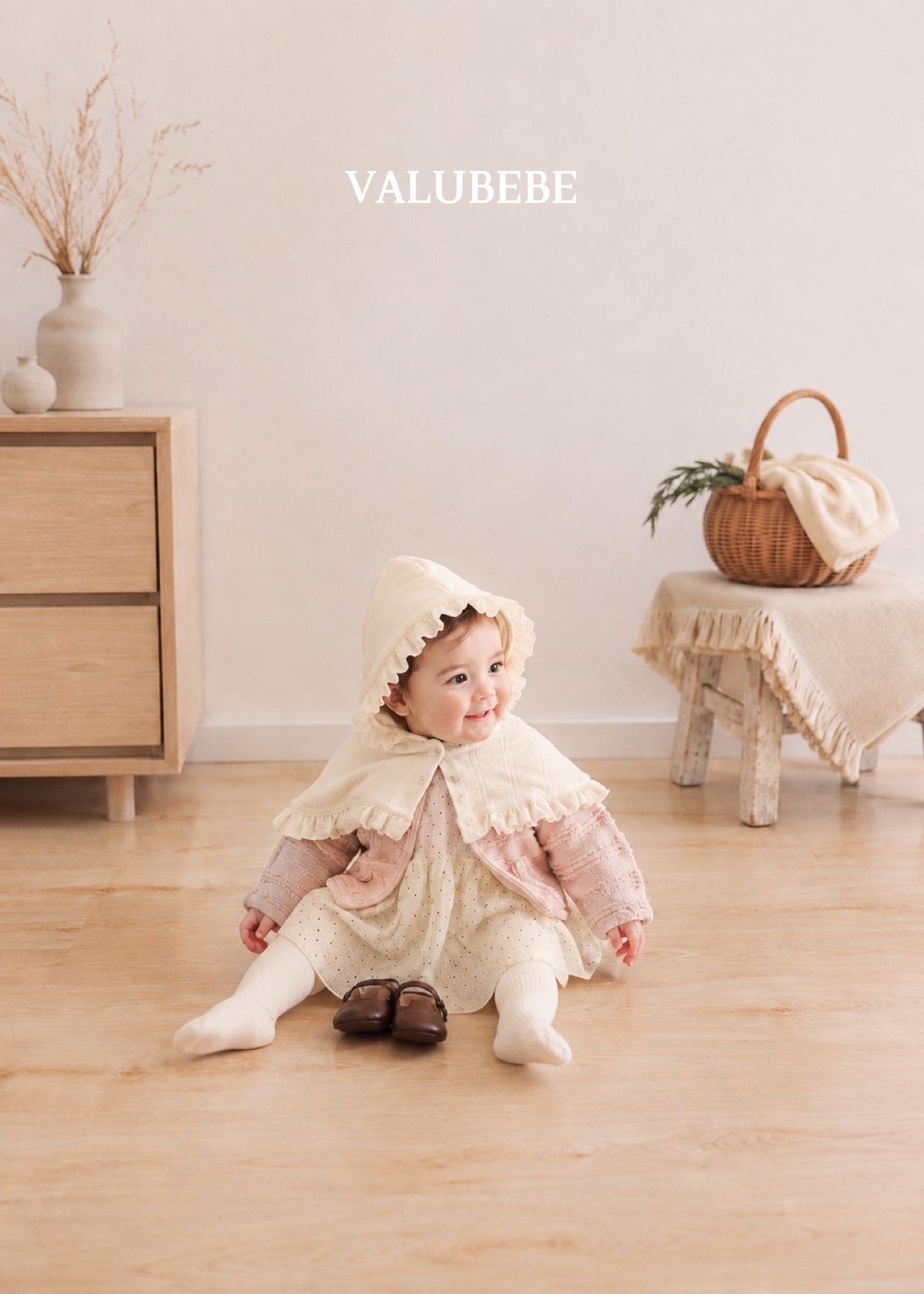 送料無料【予約】/ ベイリーフードケープ/ valubebe