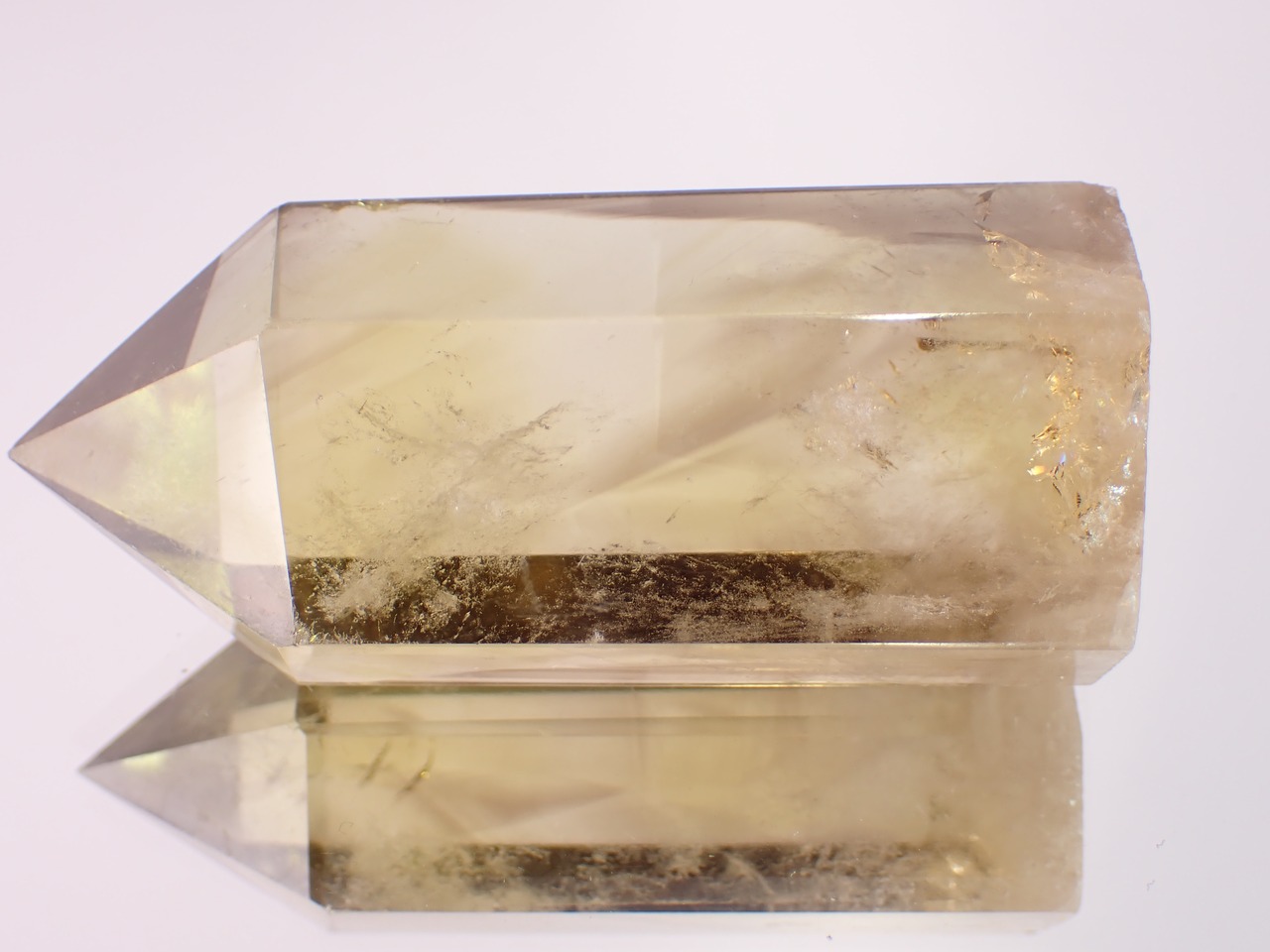 レモンクォーツ　オベリスク/シングルポイント　61.5g　[D2-19]