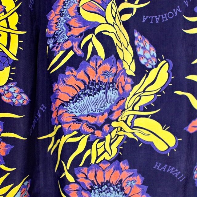 スペシャルオンブック50年代コミック柄ハワイアンシャツ