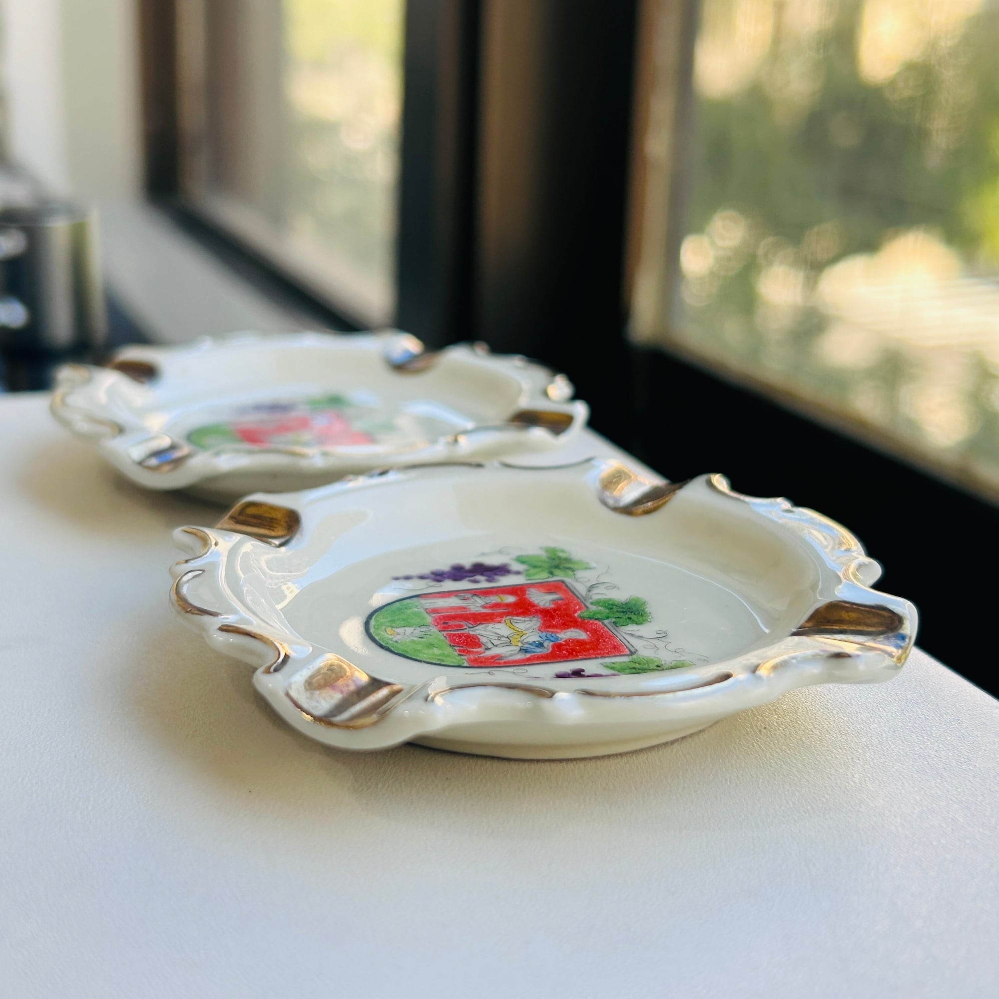 早い者勝ち♪ アンティーク 船舶 灰皿 ドイツ陶器 金彩豆皿灰皿（バラ売り） | Milo Antiques & Vintage