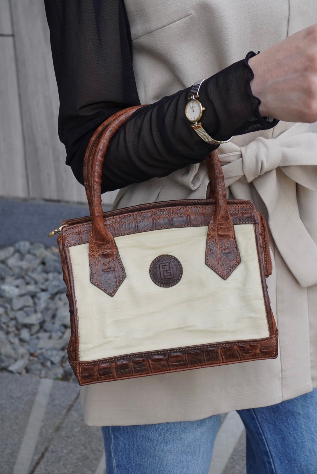 FENDI フェンディ ショルダーバッグ ベージュ ロゴ レザー キャンバス 2way クロコ型押し vintage ヴィンテージ オールド apxrfn