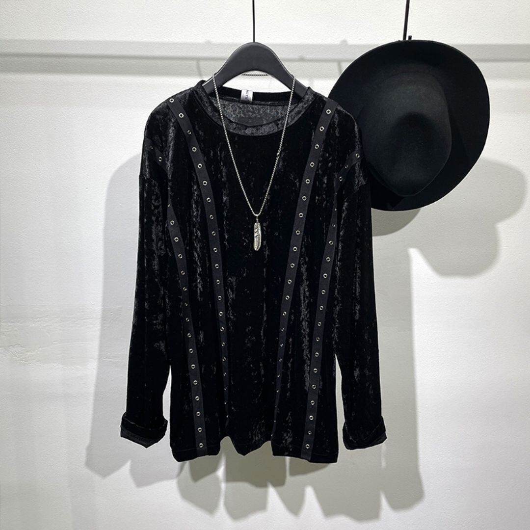 stitched loose sweater