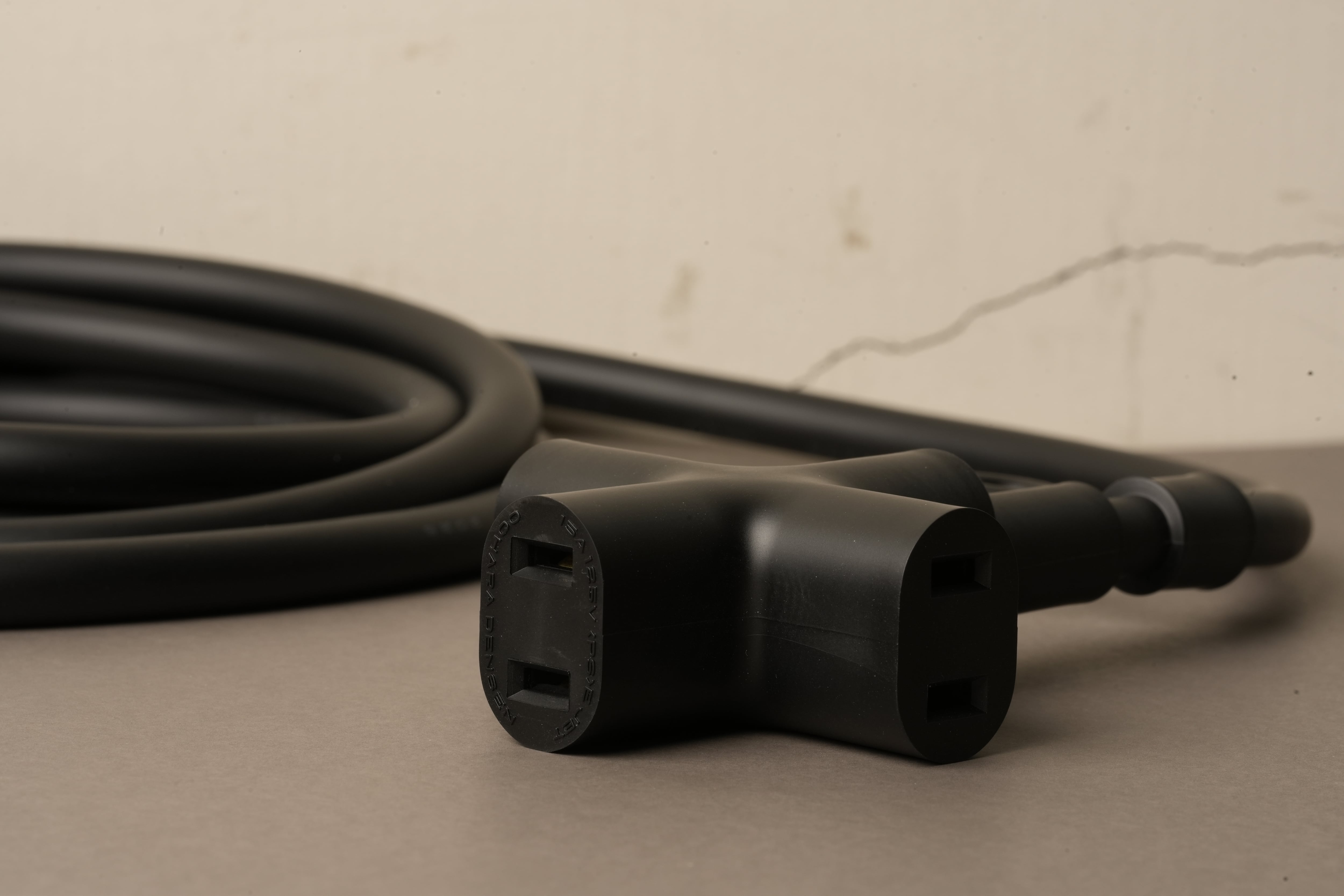 Extension Cord [Cross 5.0m] | docketstore