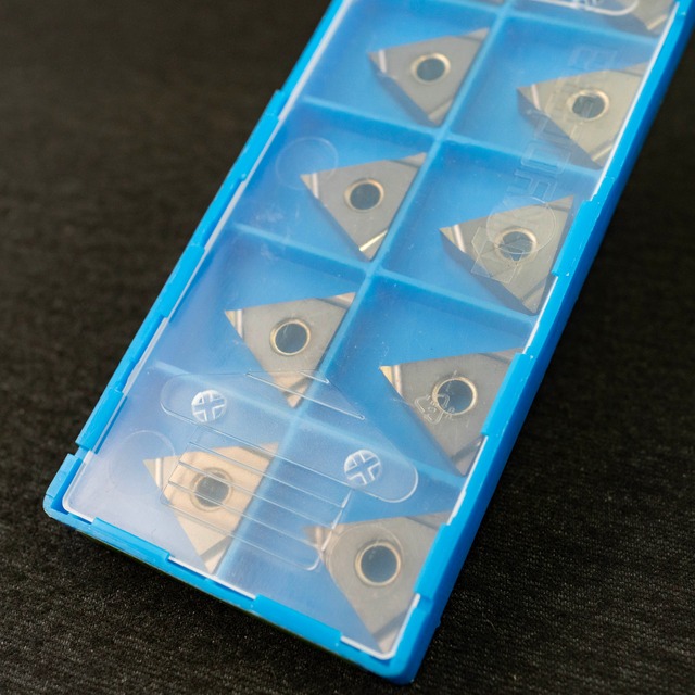 京セラ TNGG160402R-S:TN6020