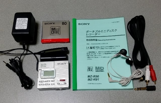 MDポータブルレコーダー SONY MZ-R90 録音・再生 完動品 | MTR MDポータブルレコーダー SONY MZ-R90 録音・再生 完動品 | MTR