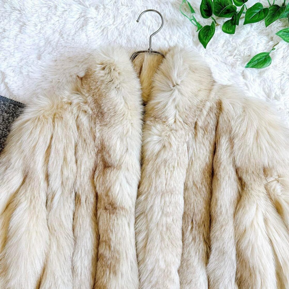 銀タグ SAGAFOX サガフォックス ファーコート リアルファー 毛皮白  