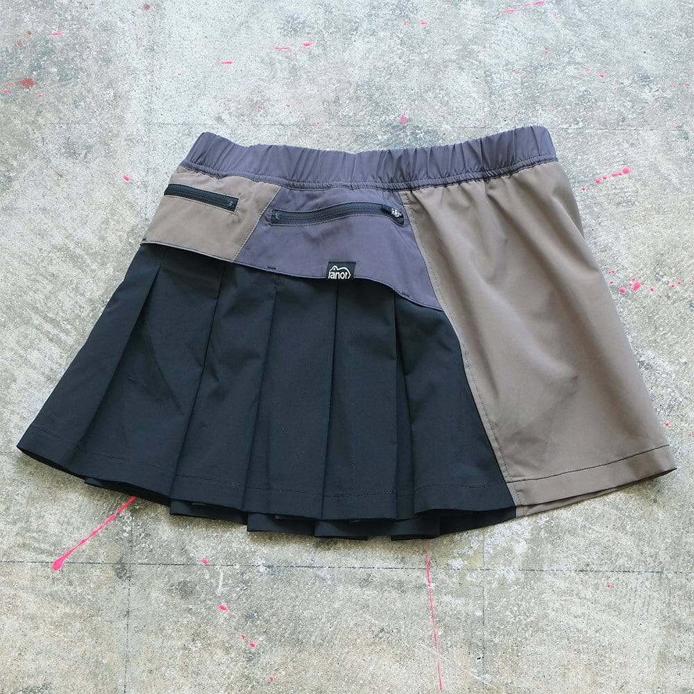 ranor(ラナー) CRAZY PLEATS SKIRT (WITH INNER) OLIVE | play ranor(ラナー) CRAZY PLEATS SKIRT (WITH INNER) OLIVE | play