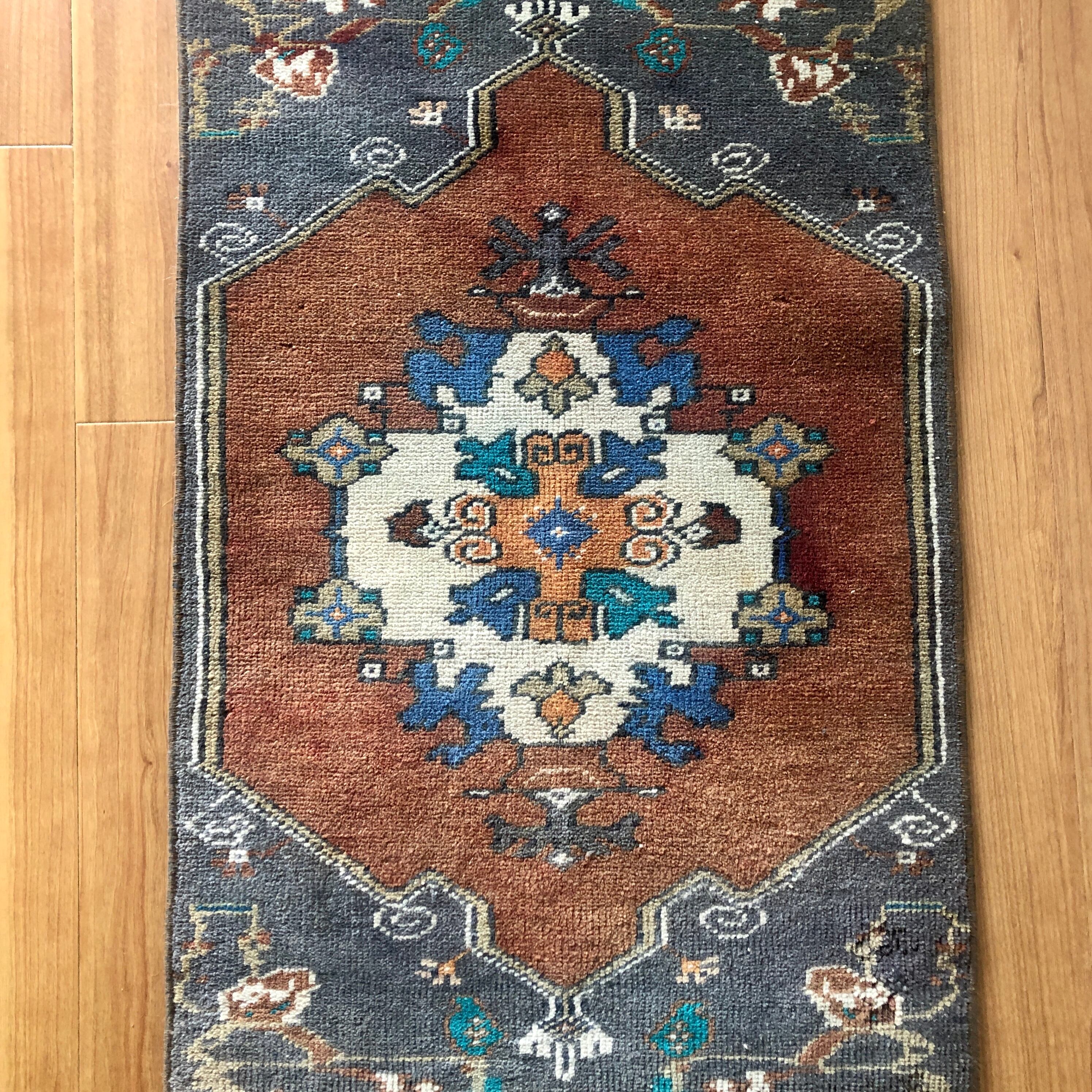 トルコ製ヴィンテージラグ747 超大判 ブルーグレー ラベンダー オーバーダイ 超大判 特大 トルコヴィンテージラグ 278×180スモーキーグレー