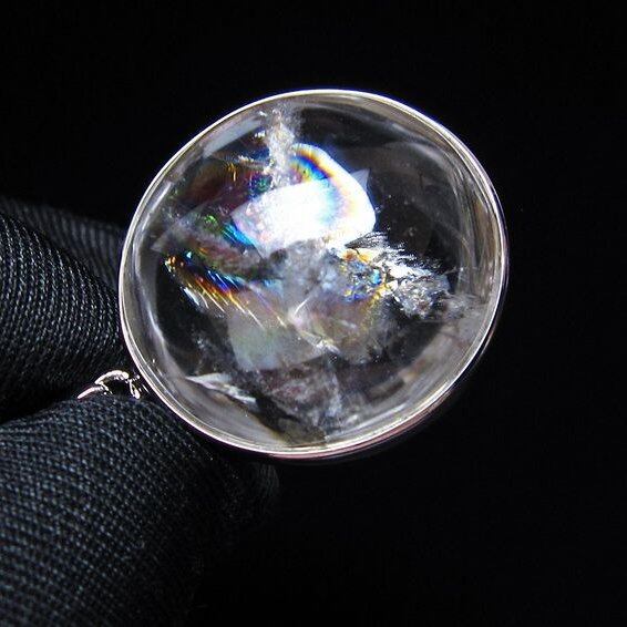 アイリスクォーツ 水晶 ペンダント 虹入り メール便可 一点物 112-14134