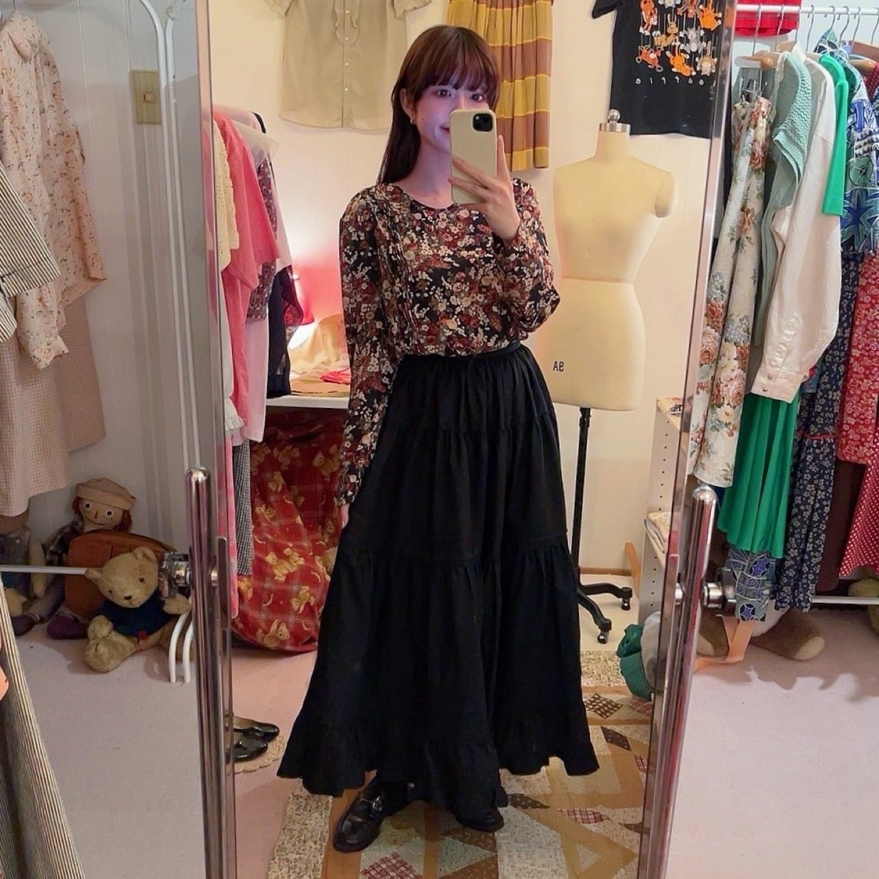 KETTY / black frill tiered skirt