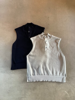 Commencement【Turtle knit vest】