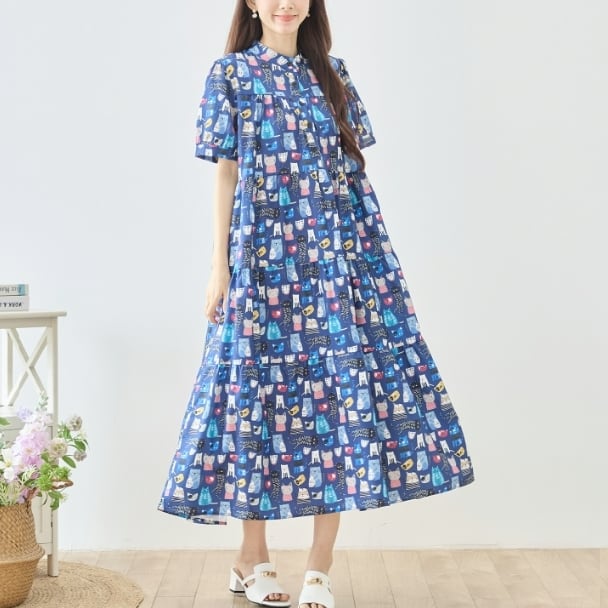 TRUBE ロングワンピース カラフル キャット 総柄 バンドカラー フレア マキシ 猫柄 ネコ柄 半袖 N82-787 M L fmsd ゆったり 体型カバー ミセス 春夏 きれいめ 大人カジュアル上品 リゾート