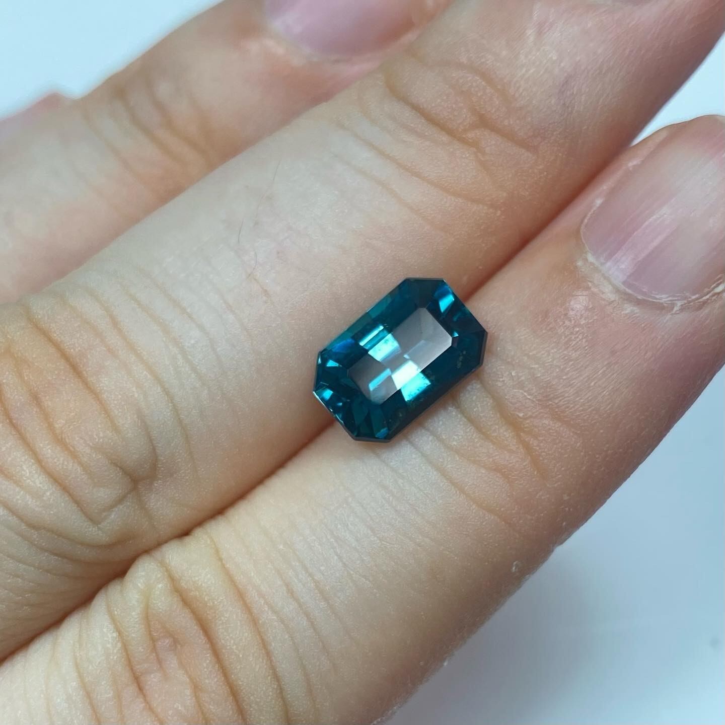 いつまでものぞいていたいブルートルマリン