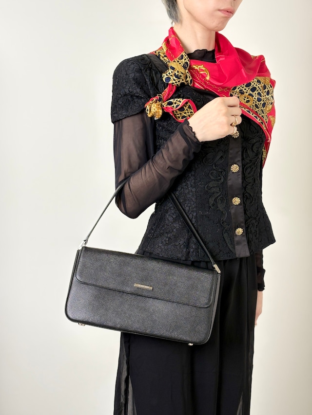BURBERRY バーバリー ショルダーバッグ ブラック ロゴプレート レザー ワンショルダー vintage ヴィンテージ オールド 5huwxe