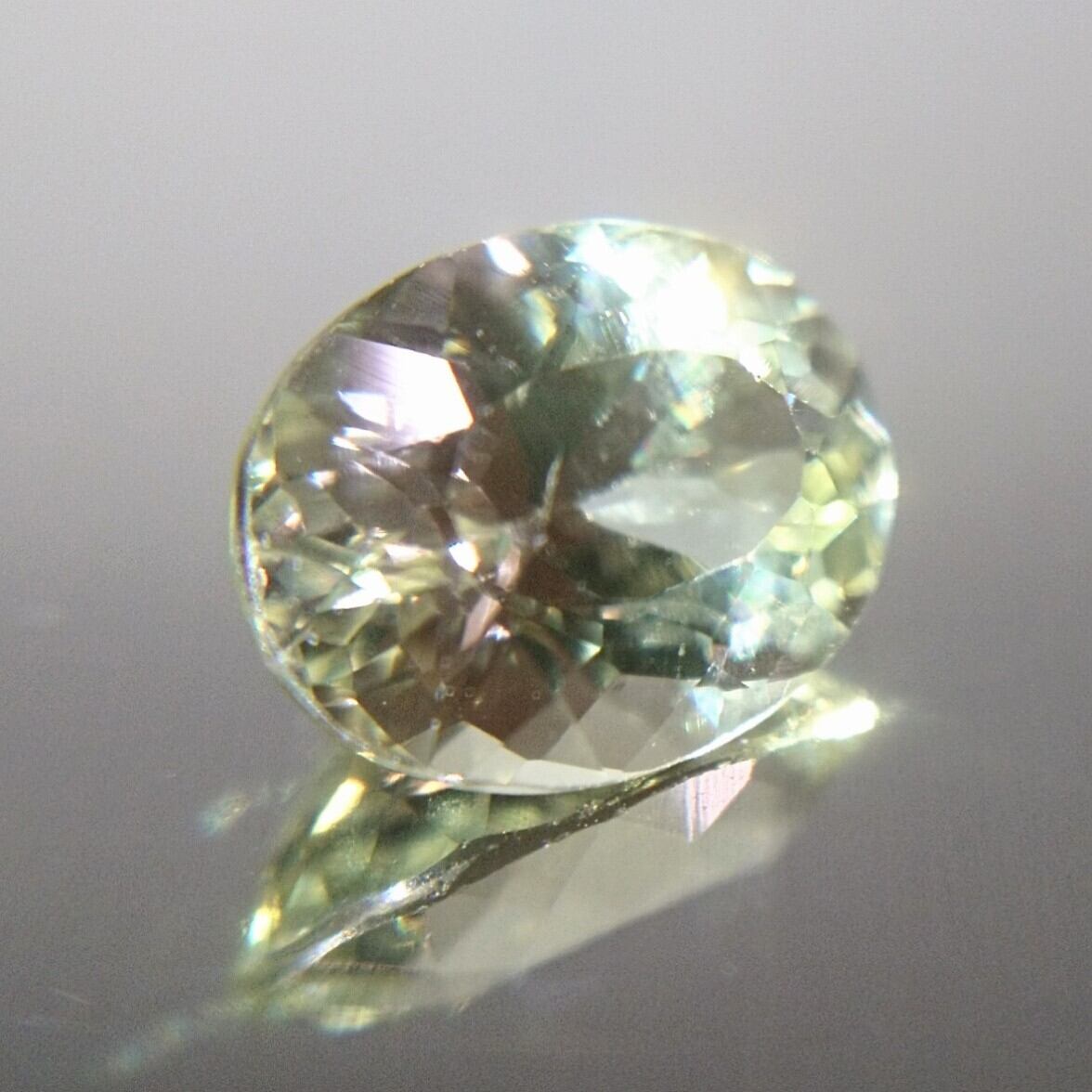 新品 アンブリゴナイト ルース 0.48ct