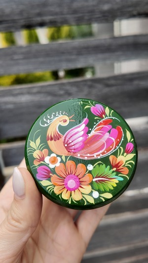 ペトリキウカ塗り　木製小物入れ・ジュエリーボックス（ティモシェンコ作）ウクライナ製