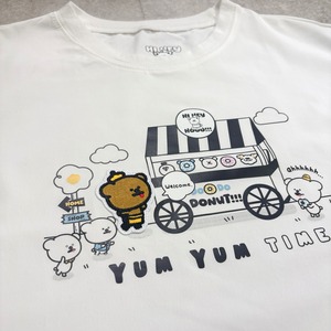 【Yum！Yum！DONUT WAGON】Nanukのドーナツスタンド フレアTシャツ