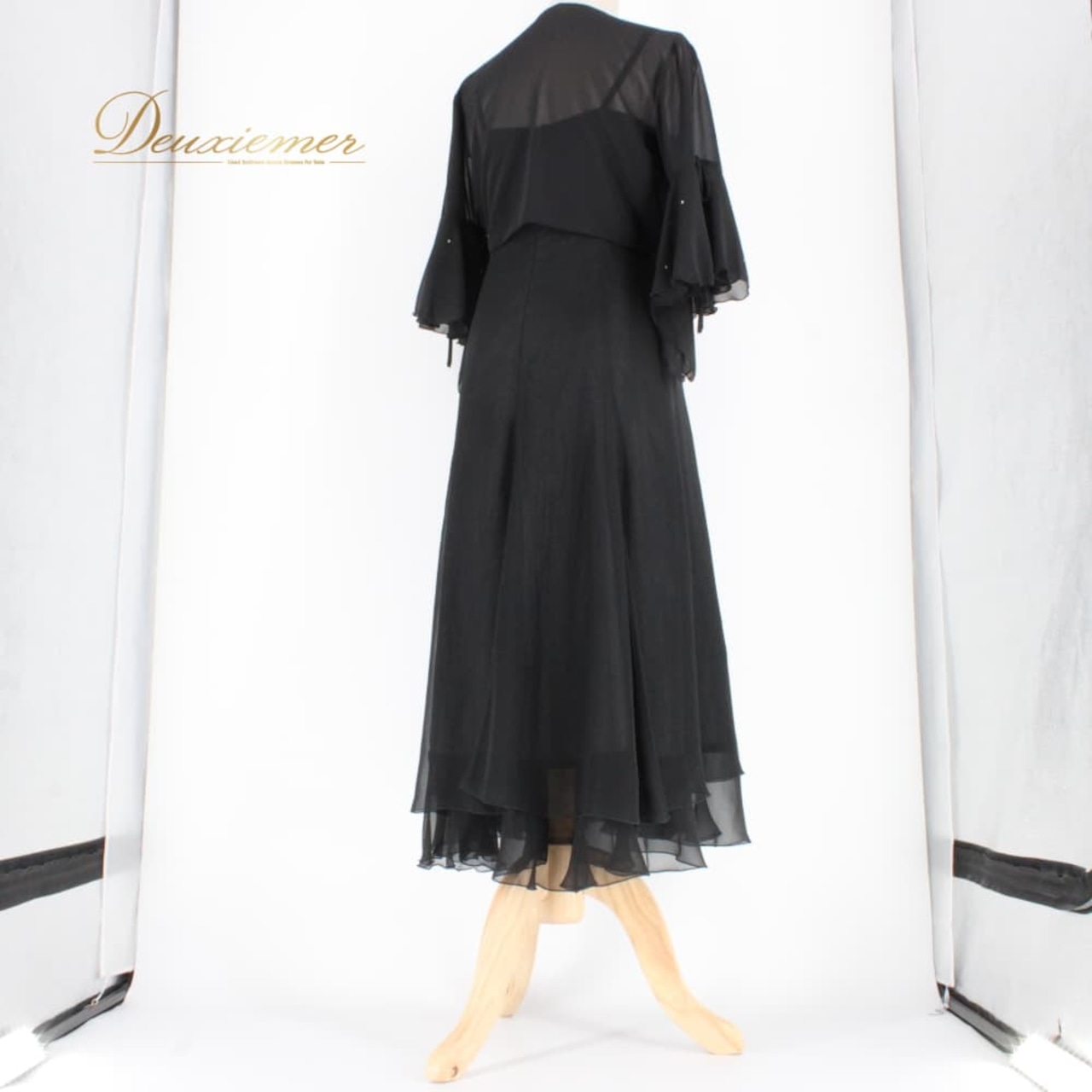 社交ダンス 衣装 スタンダード ドレス ワンピース パーティドレス Sanline ブラック系 ラインストーン フォーマル 演奏会 発表会 ピアノ きらきら 華やか フリル ウエストリボン ねじりデザイン シースルー袖 袖フレア ボレロ付き セットアップ 日本製 サンリーヌ ロング丈 体型カバー 9R ポリエステル フォーマルワンピース