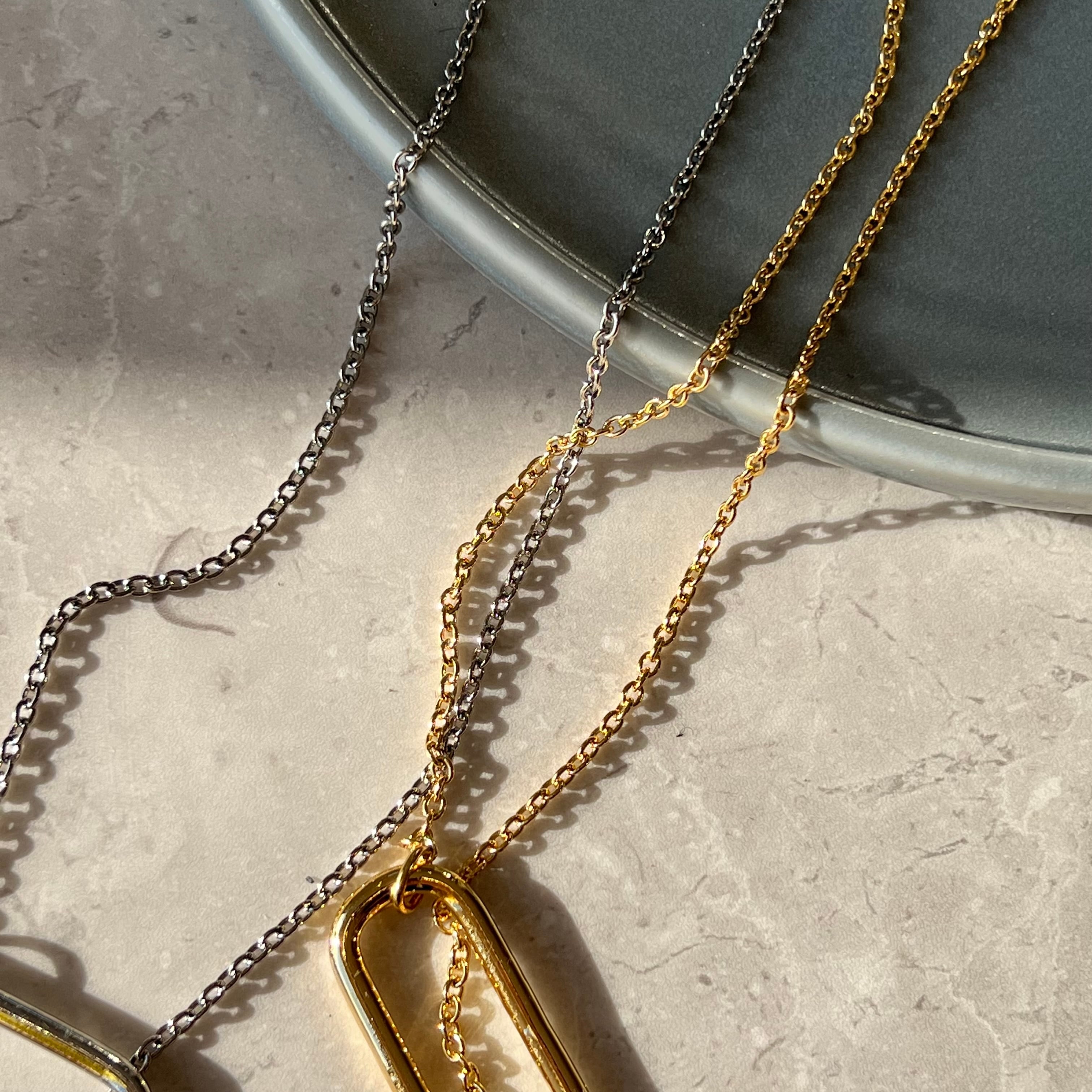 Sea'ds Mara】Plain rectangular necklace | valance 福井｜レディース