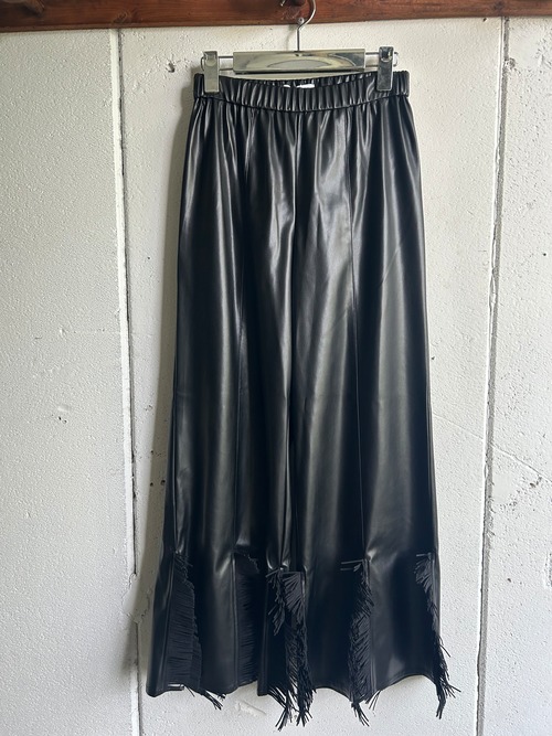 POI fake leather pants