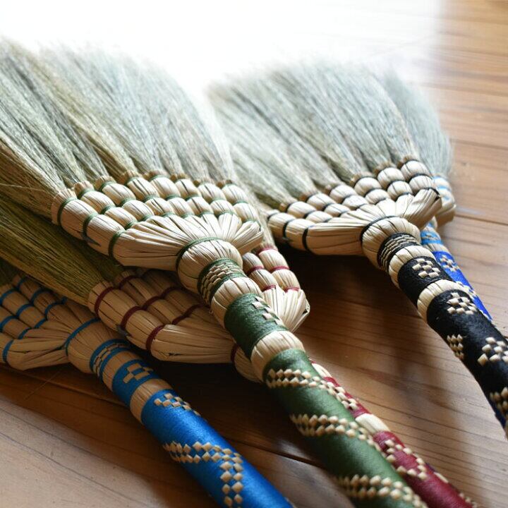 タイの手作りほうき Macoro タイの手作りほうき Macoro
