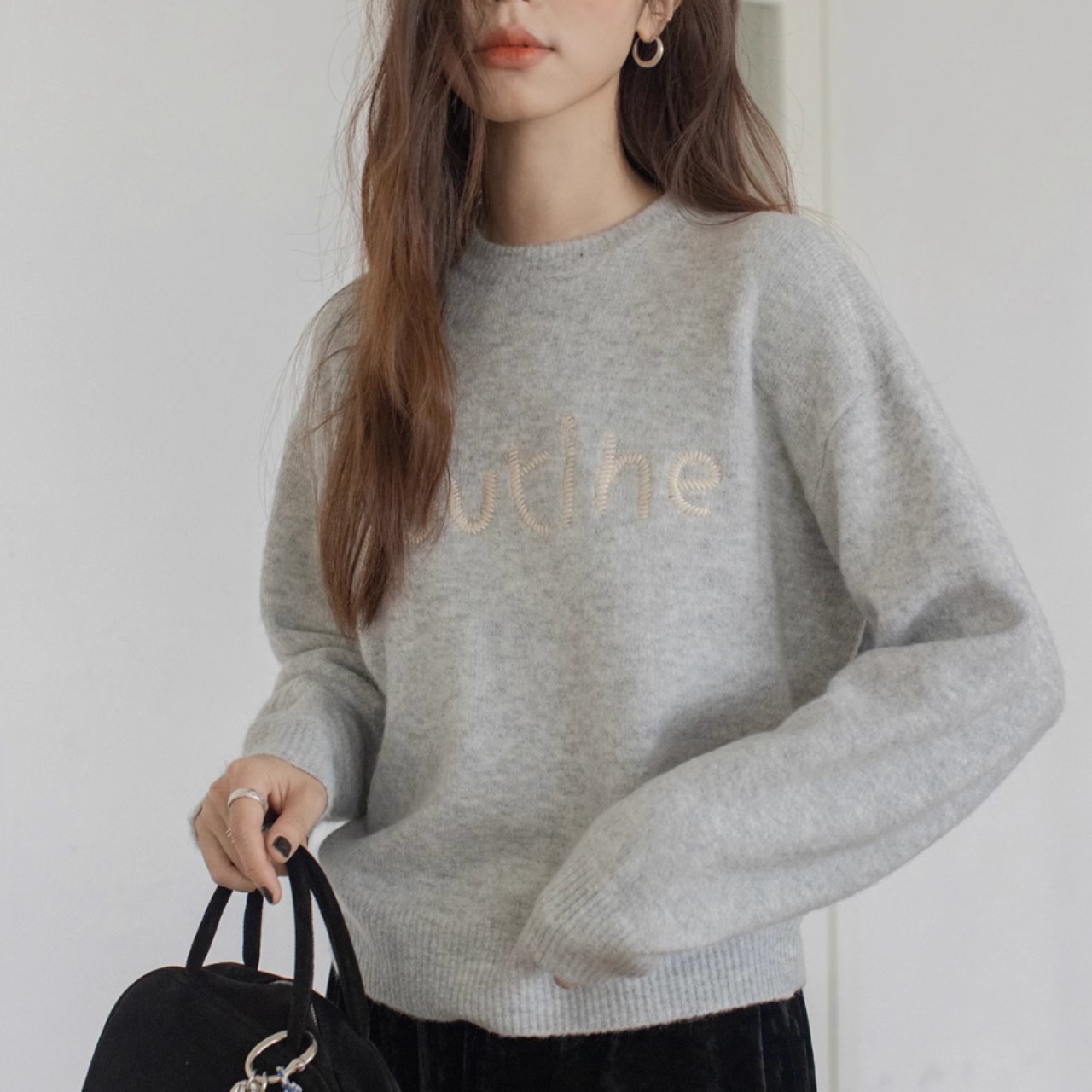 "routine"ロゴニットプルオーバー