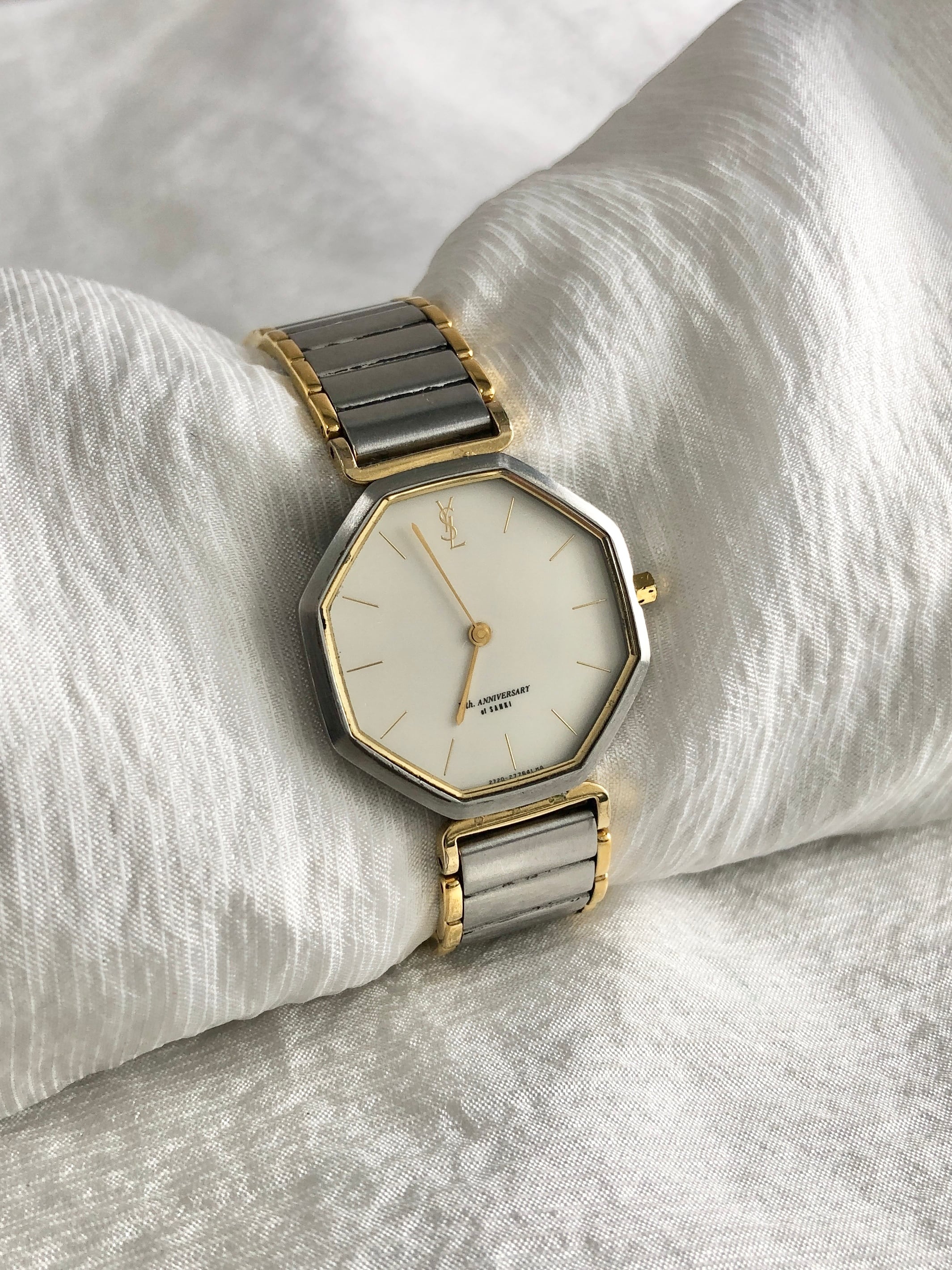 Yves Saint Laurent イヴ・サンローラン 腕時計 シルバー オクタゴン ステンレススチール クウォーツ 2720-272269 vintage ヴィンテージ オールド ac8wwe