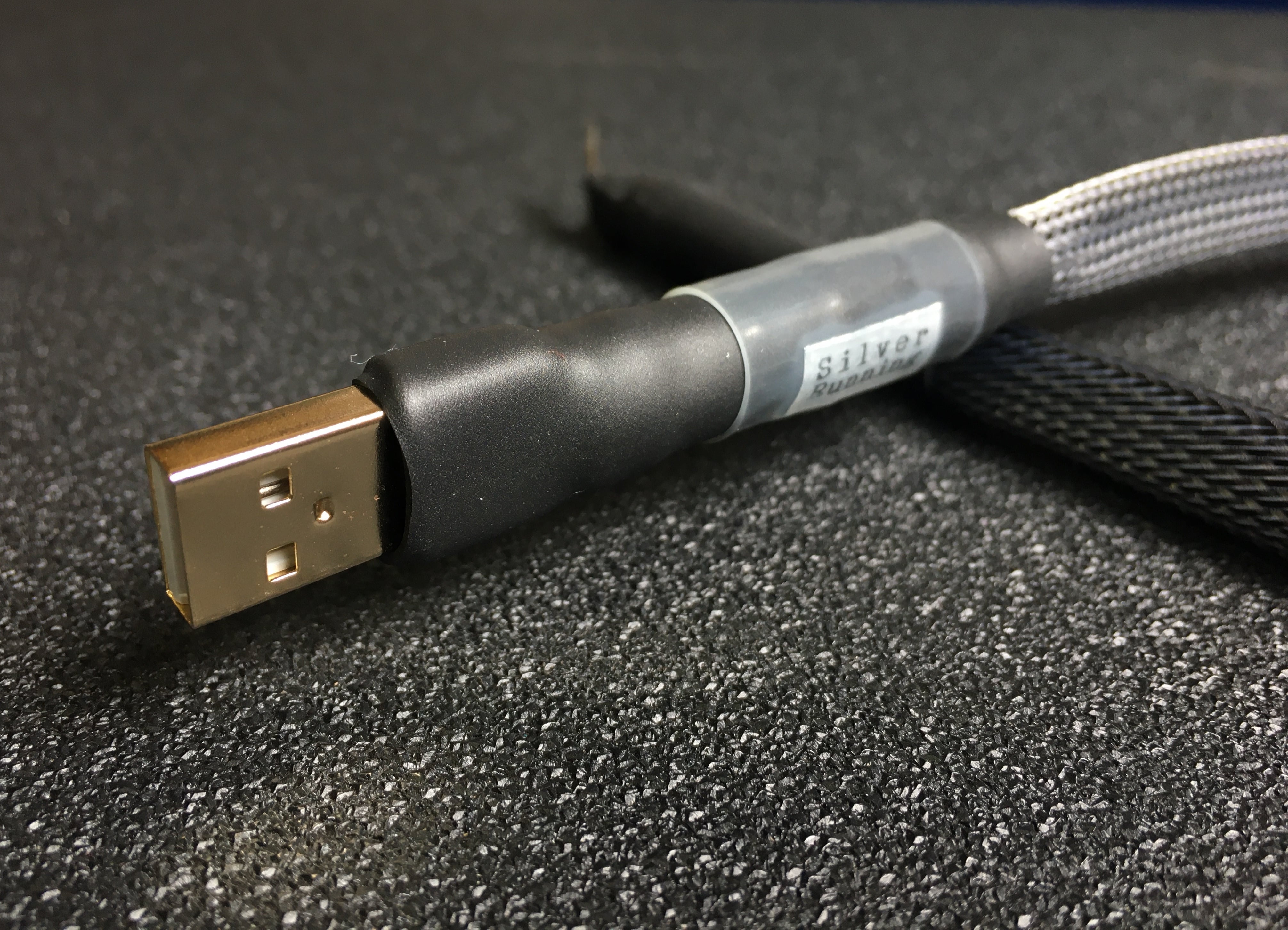 新発売！USB 仕様 ハイエンド Platinum アース ケーブル USB A端子 - Y