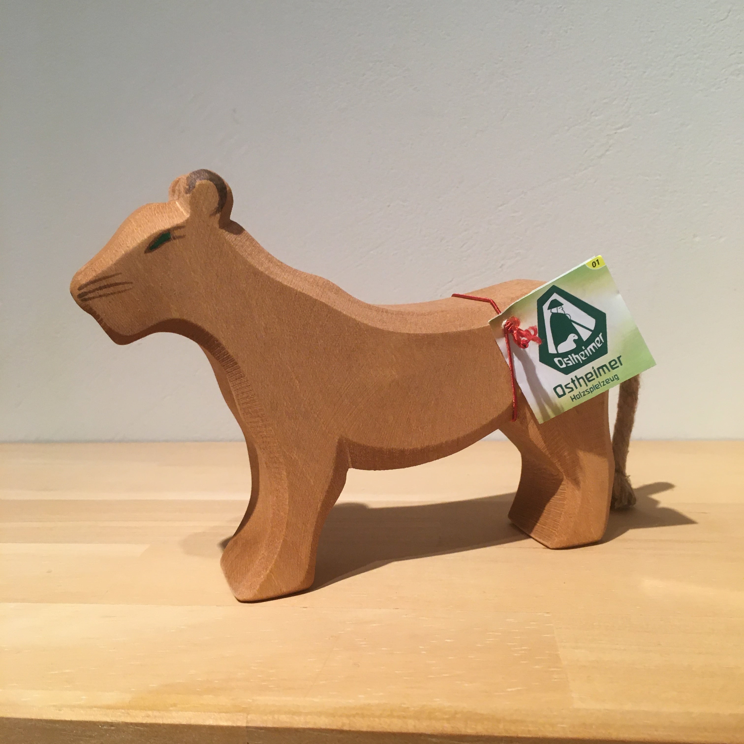 オストハイマー ホルツティガー スピールフォーム ドイツ 木製