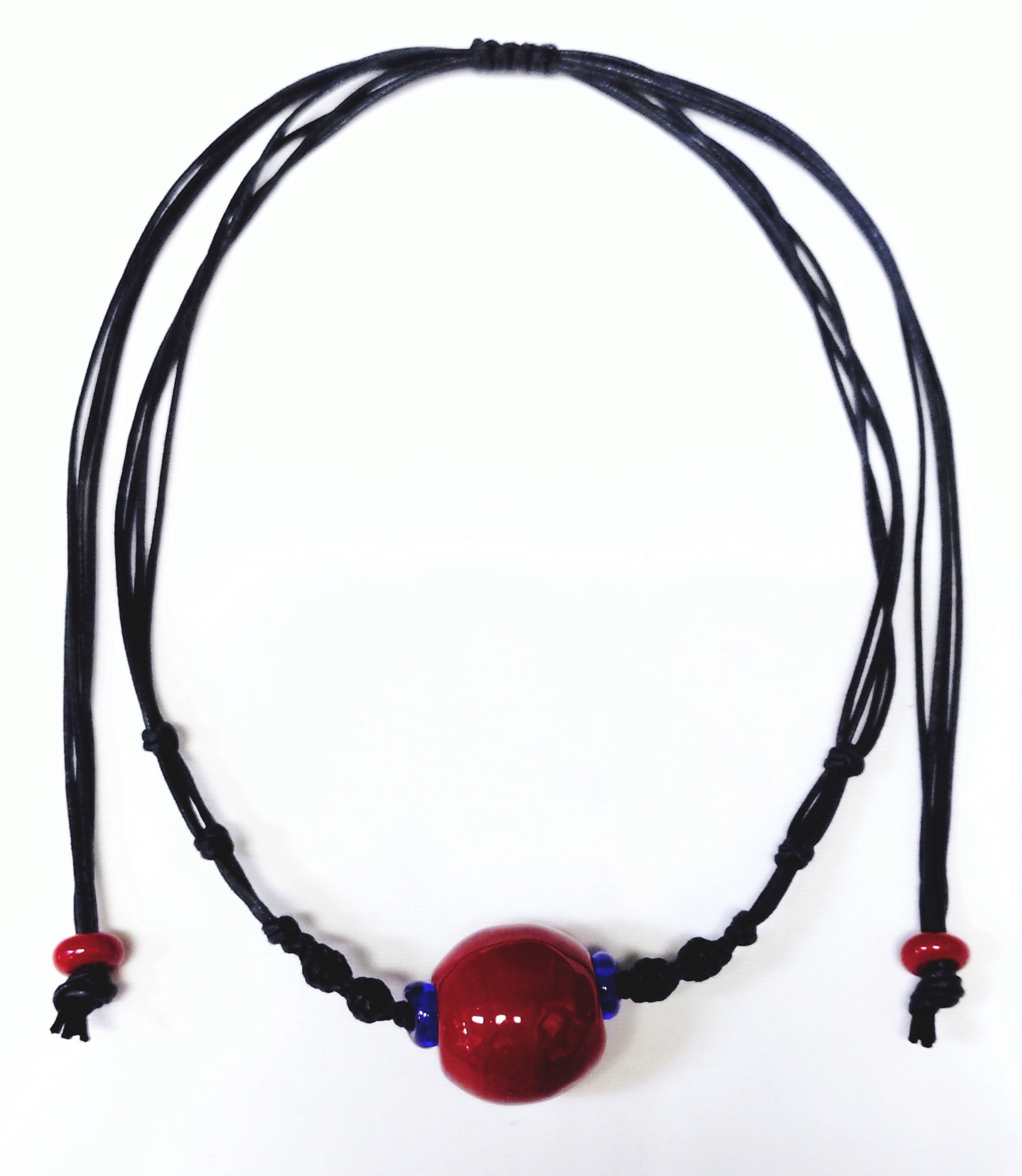 奥村様専用・とんぼ玉赤玉ネックレス