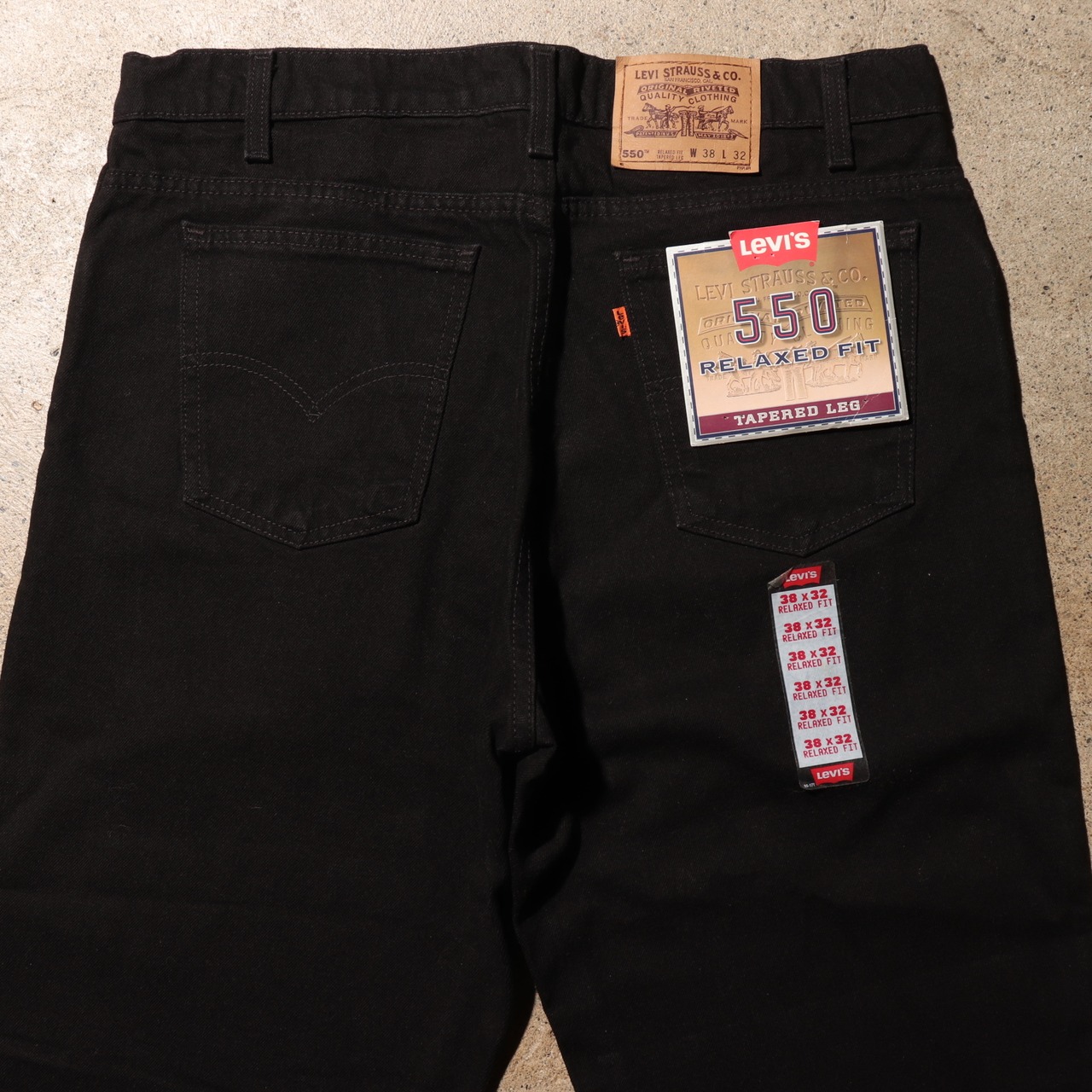 Deadstock 38×32 Levi’s550 USA サルファーブラック デニムパンツ