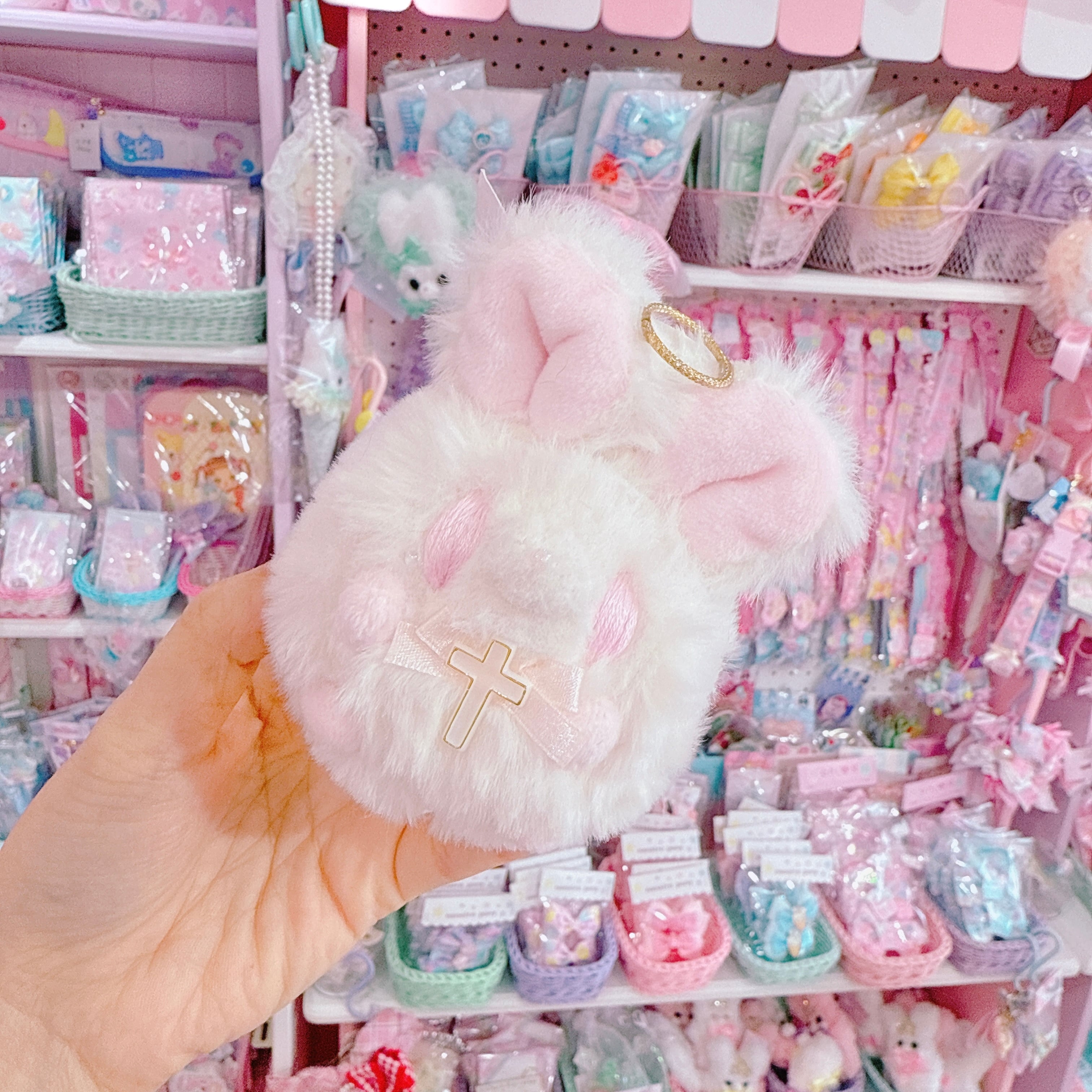 【J3】9-4聖・ネズエルぬいぐるみ