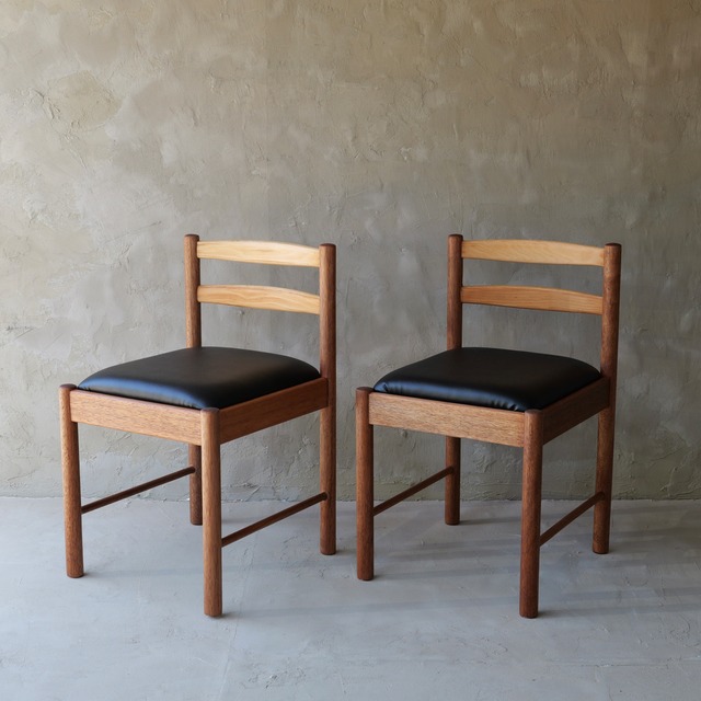 OLD maruni [chair]