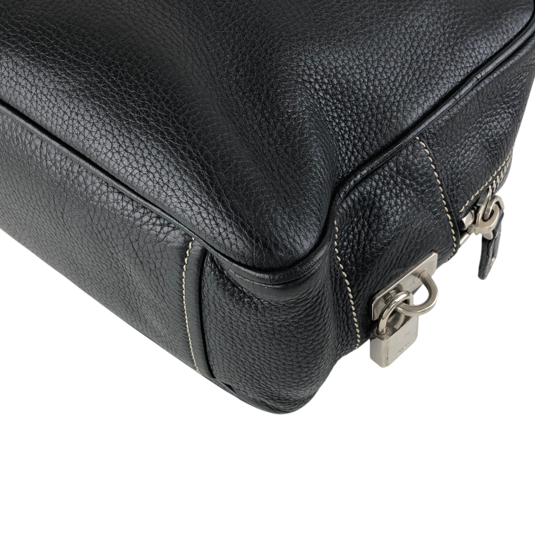 PRADA プラダ ハンドバッグ ブラック ロゴ型押し レザー ミニボストン
