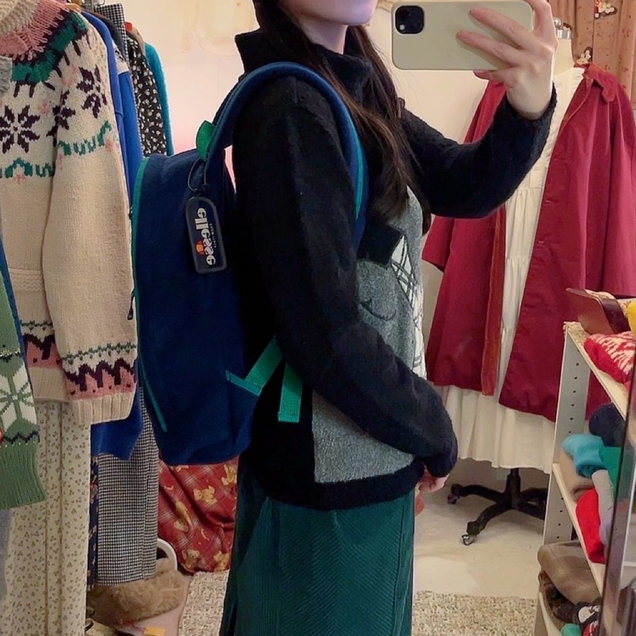 ellesse / navy piping backpack