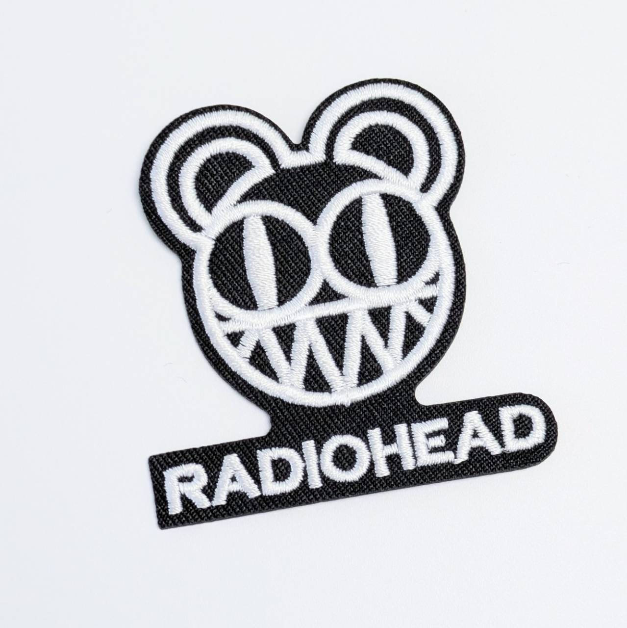 送料無料！ ★刺繍アイロンワッペン★【 Radiohead（ レディオヘッド ）】 〚アメリカン雑貨 アメトイ〛