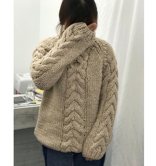 ケーブル編み タートルネック ビッグ袖　ハンドメード ウール セーター☆ fsk00107