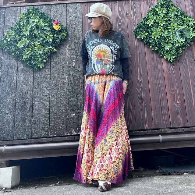 ワイドフレアーパンツエスニック柄