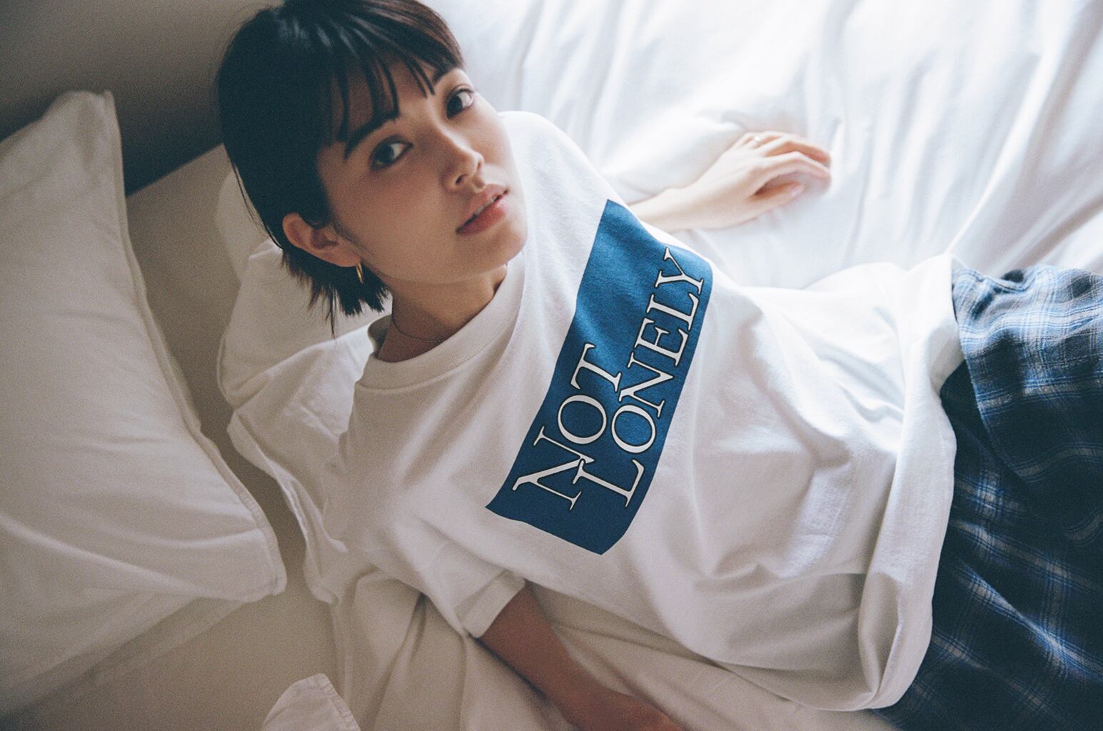 RECTANGLE LOGO TEE WHITE | notlonely