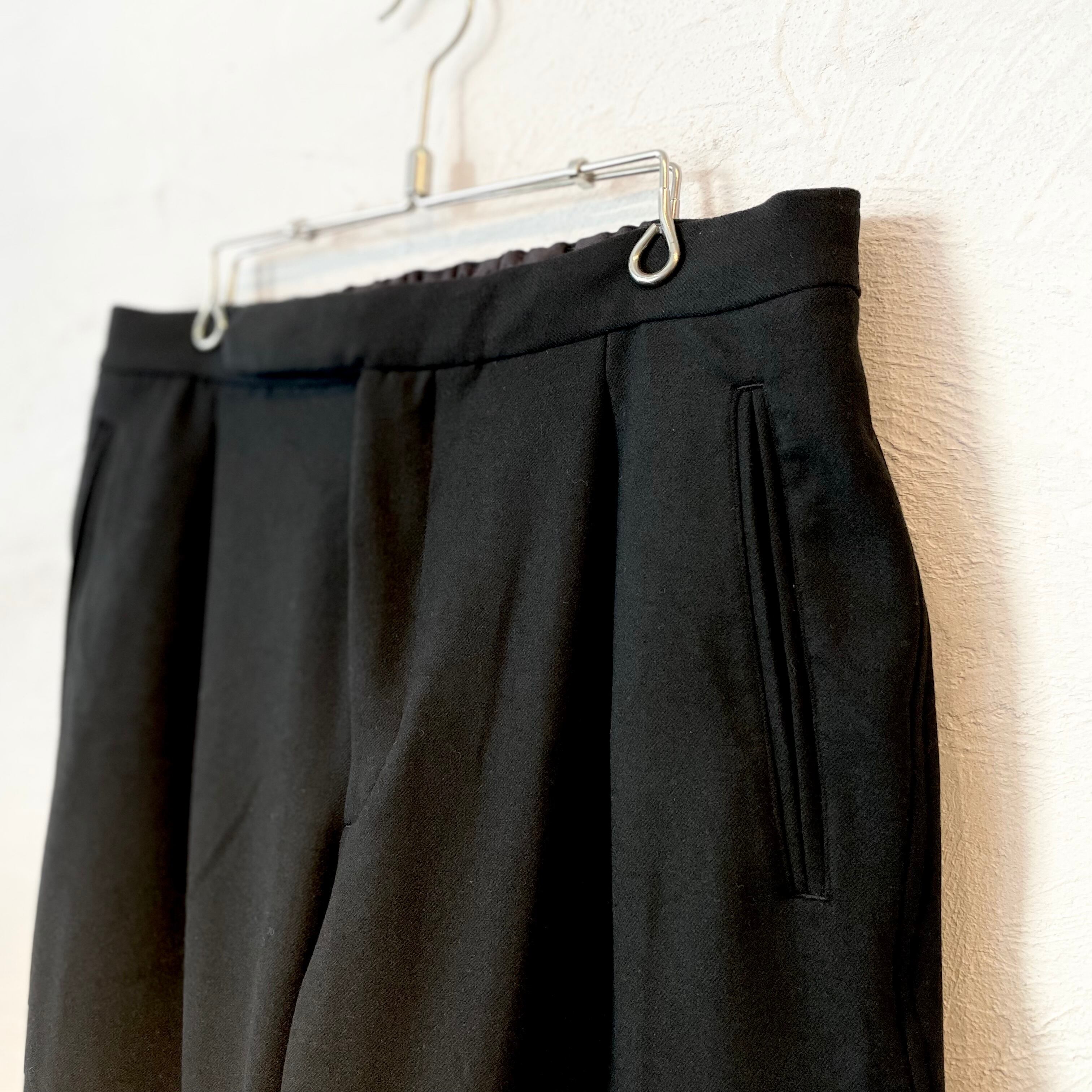 comm.arch.コムアーチ　BRUSHED TROUSERS