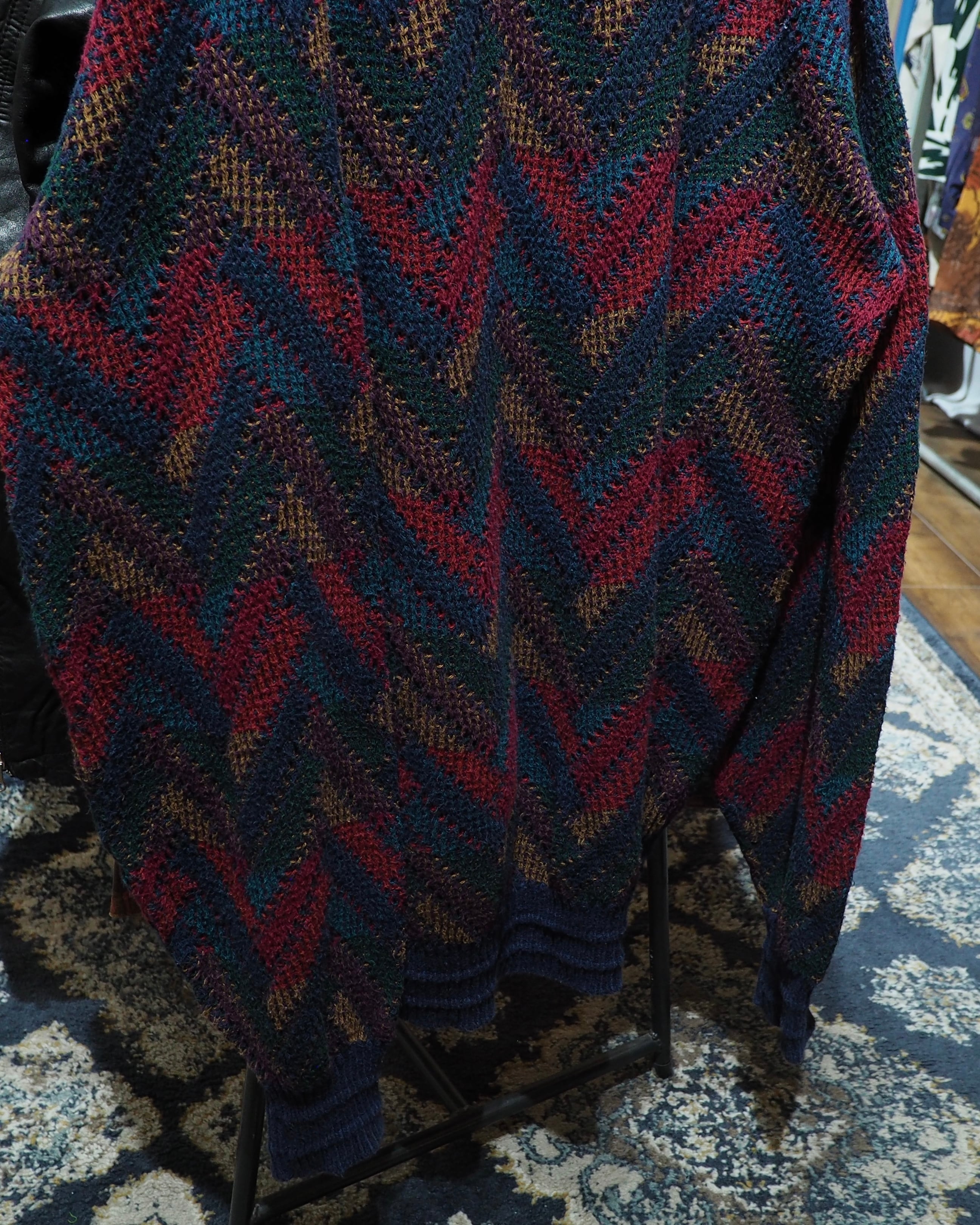1980 - 90s ” Made in USA - Amana ” Zigzag Weaving Vintage Loose Knit