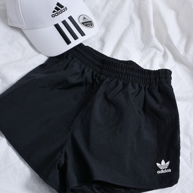【50%OFF】adidas 3STRIPES SHORTS