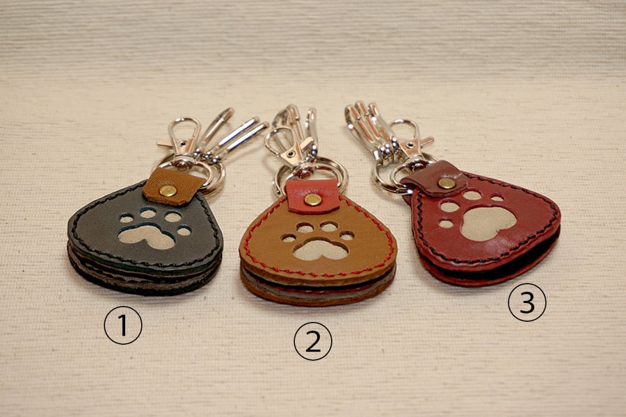 ＊handmade 肉球型小物入れ　単品 f0c14c759fe4351c5143d5aa36c7f5