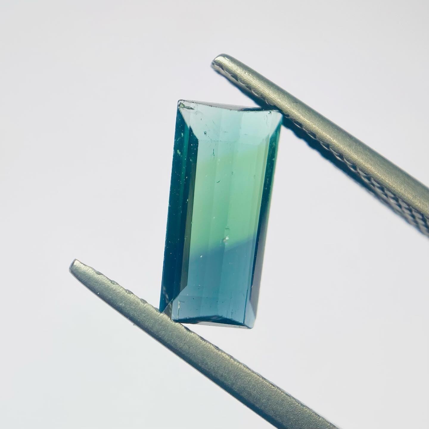 景色の見えるトルマリン4 森グラデーション