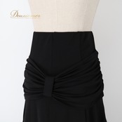 社交ダンス 衣装 スカート ブラック系 タカダンス TAKA DANCE 黒 シンプル 透け感 花柄 バラ柄 植物柄 チュール ベロア ふんわり フレア 上品 大人っぽい おしゃれ 練習着 レッスン レッスン着 練習 ブラック おしゃれスカート フレアスカート ダンス衣装 練習用 チュールスカート 大人女性 花柄スカート 透けスカート ボリューム感 ダンス用スカート エレガント ブラックファッション ふんわりスカート