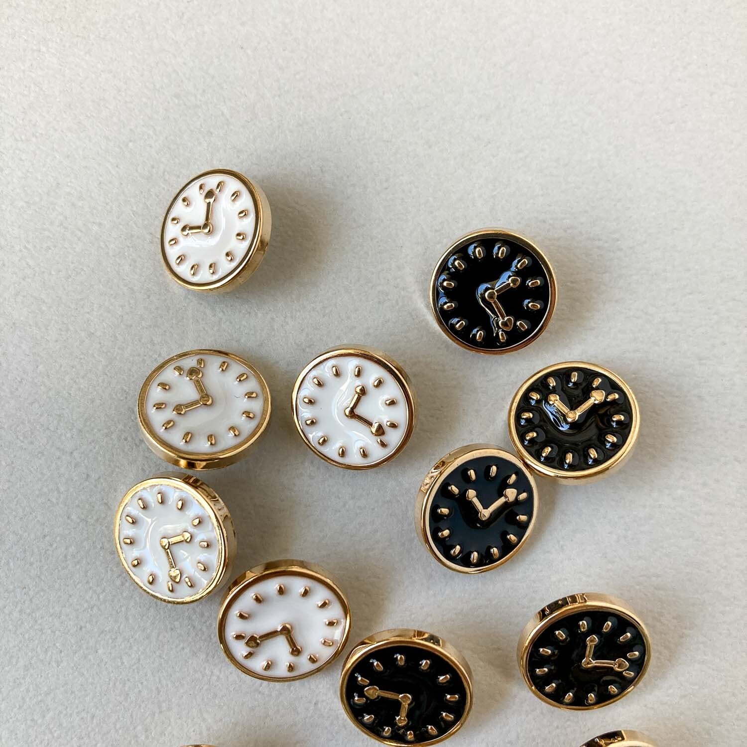 指針ハート時計のボタン(15mm)